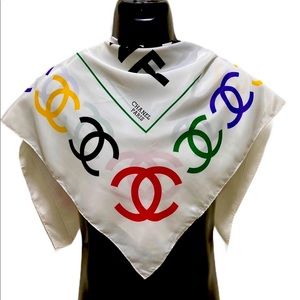 CHANEL Authentic 100% Silk Vintage Scarf.
